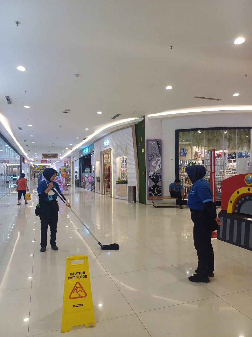 Pengecekan Pekerjaan Staff